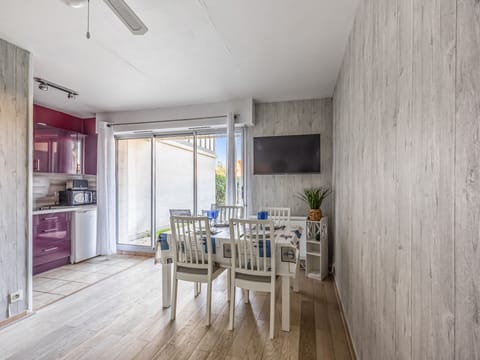 Pièce à vivre avec cuisine ouverte