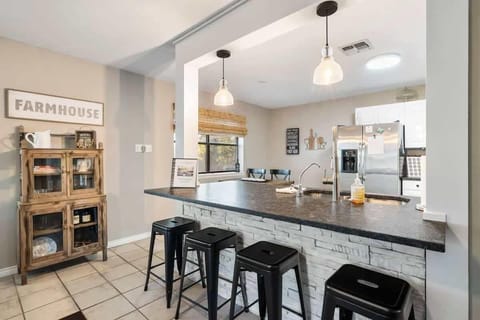 Kitchen and breakfast nook
