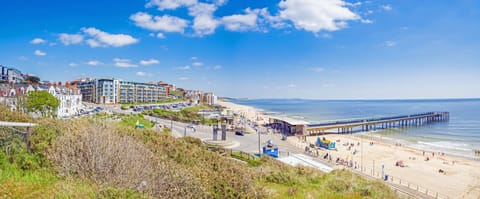 Beach nearby, sun loungers