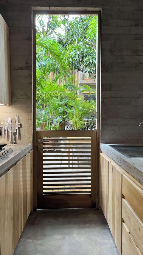 Nami Kitchen Door