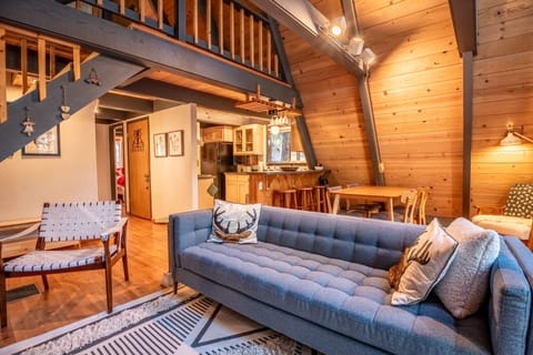 Open Living Room and Kitchen - Open Living Room and Kitchen