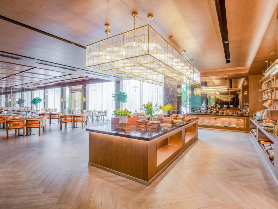 Orange Hotel Zaozhuang Taierzhuang Ancient City Hotel in Shandong