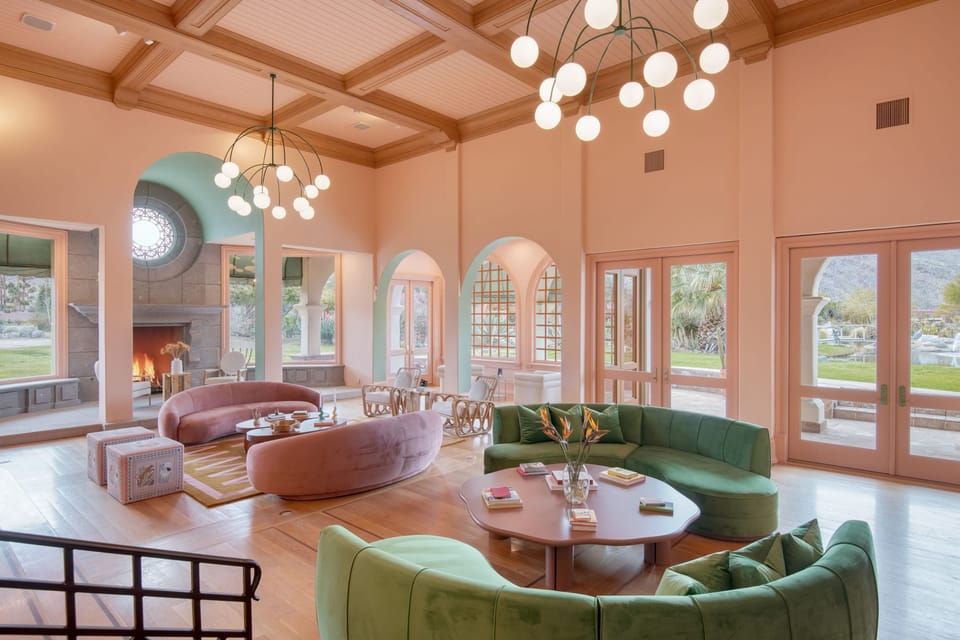 Large 14-person dining table.