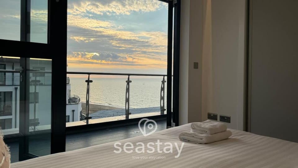 Sail Penthouse - Beach & Parking | Ramsgate | VacationRenter