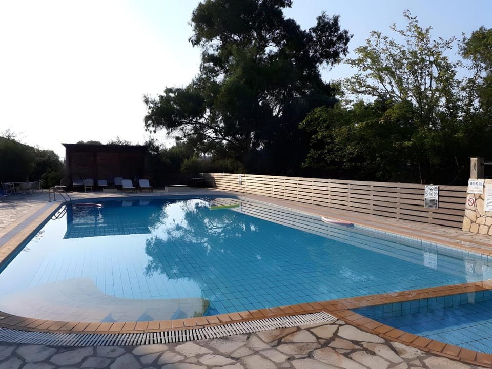 Property building, Swimming pool