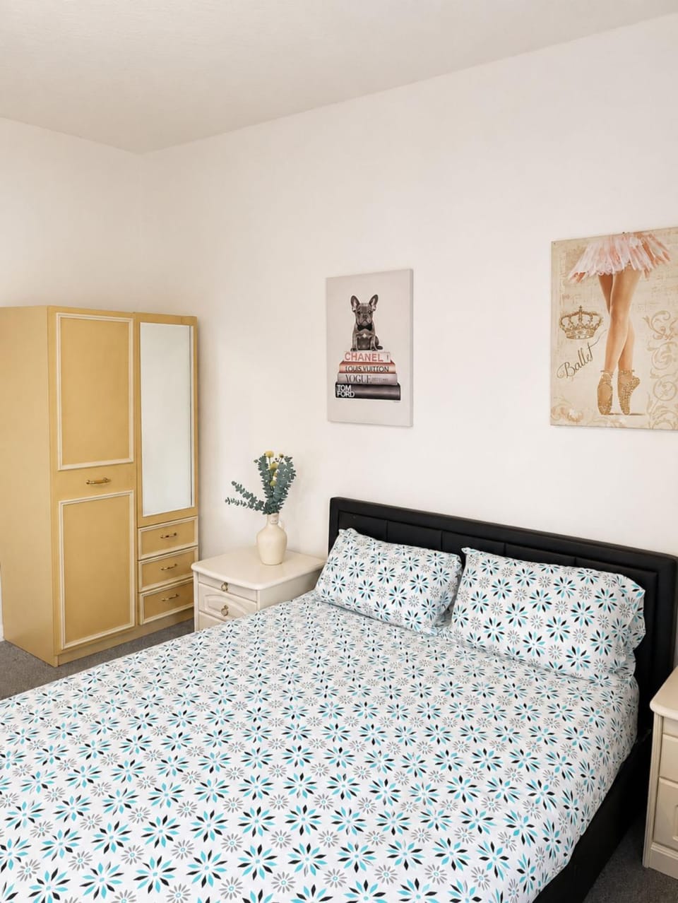 Bed, Bedroom