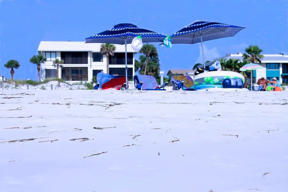 Anna Maria Island Vacation Rentals, Beach Houses, Condos | VacationRenter