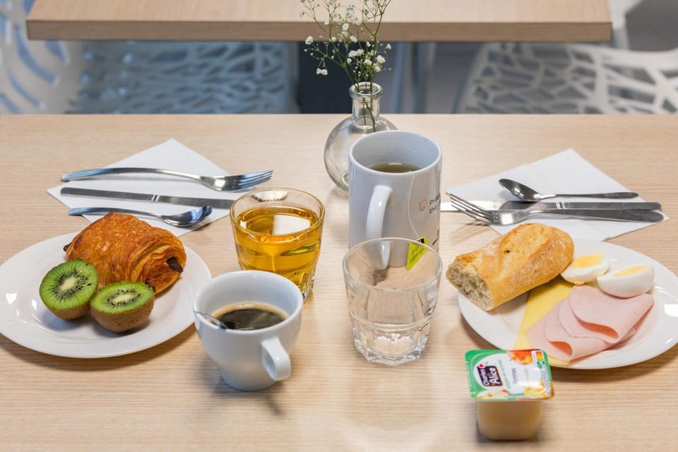Breakfast, Buffet breakfast