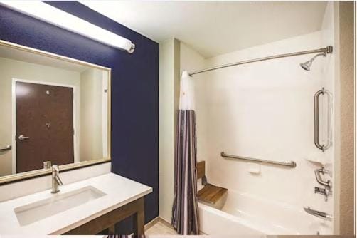 Bathroom, Bath