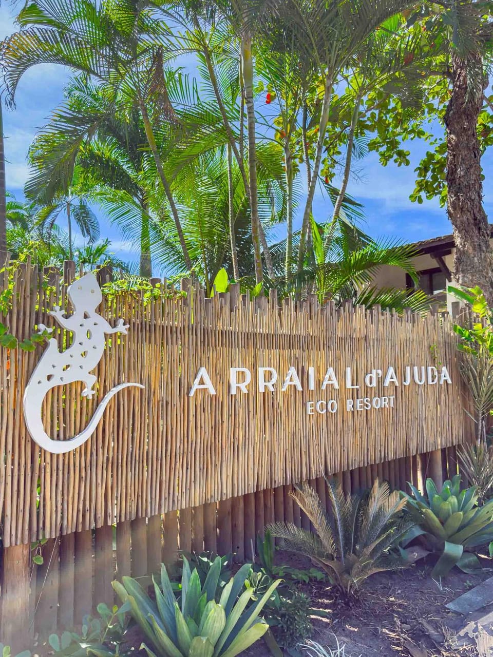 Facade/entrance, Property logo or sign, Logo/Certificate/Sign