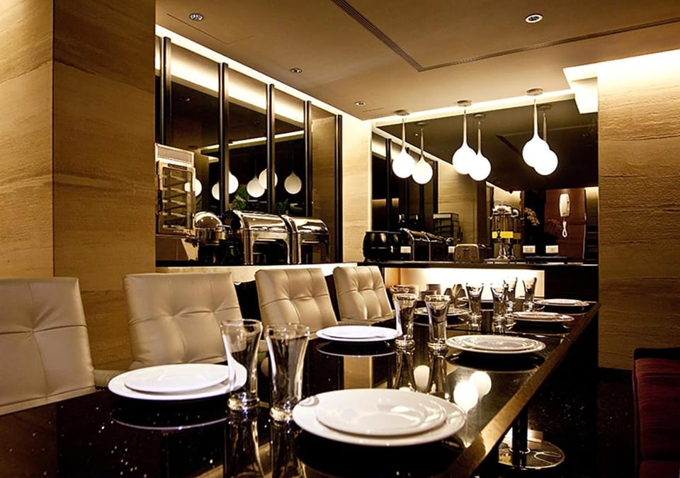 御宿商旅 中山館 Hotel in Kaohsiung
