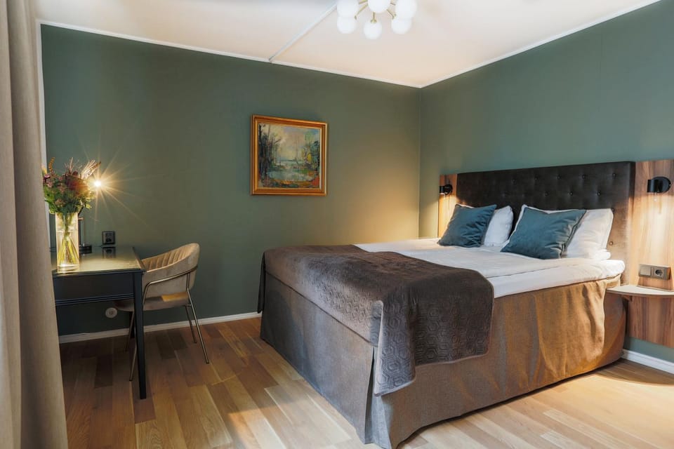 Bed, Photo of the whole room