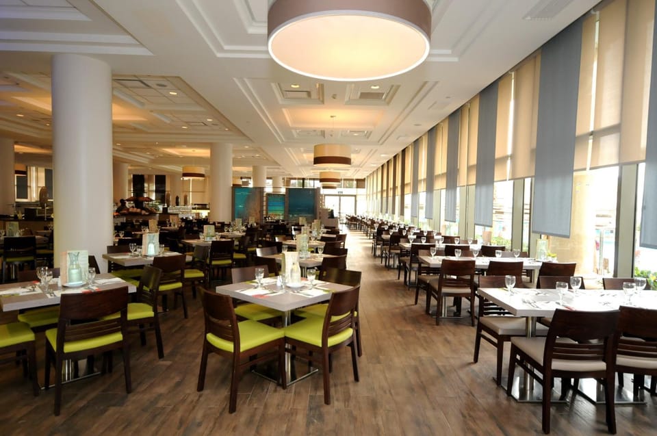 Restaurant/places to eat