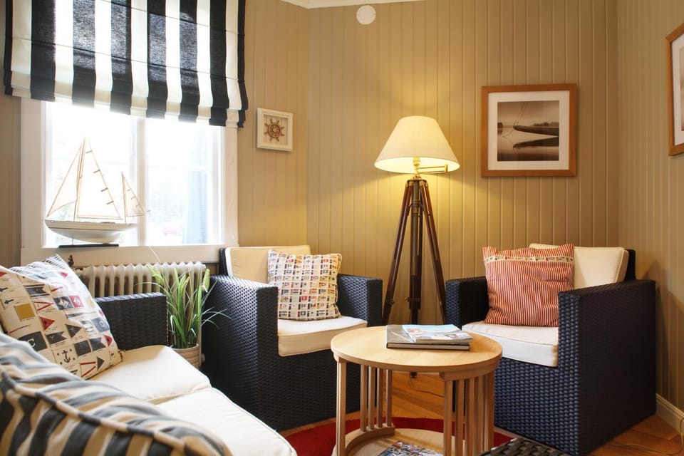 On-site shops, Lobby or reception, Seating area