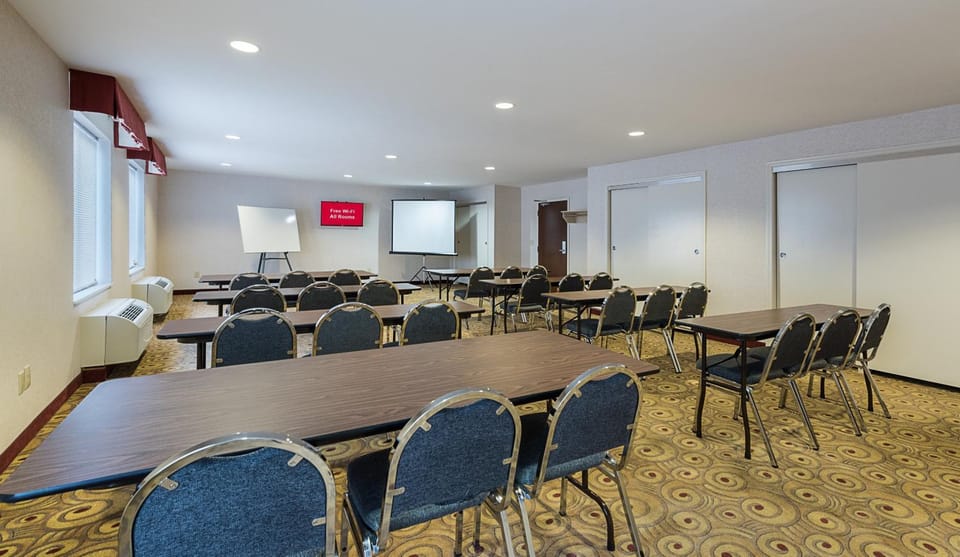 Meeting/conference room