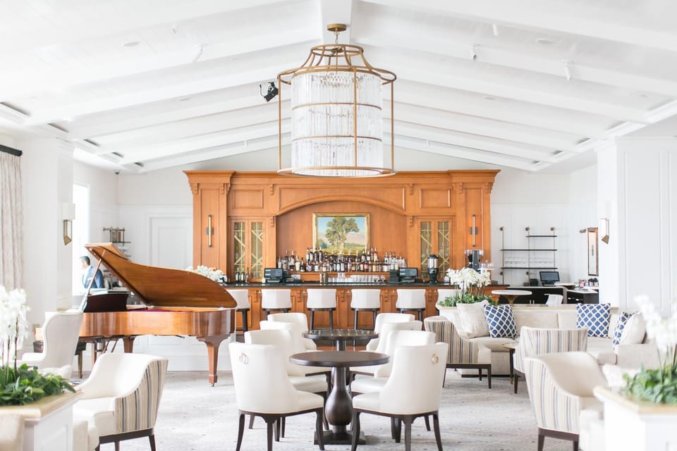 Lounge or bar