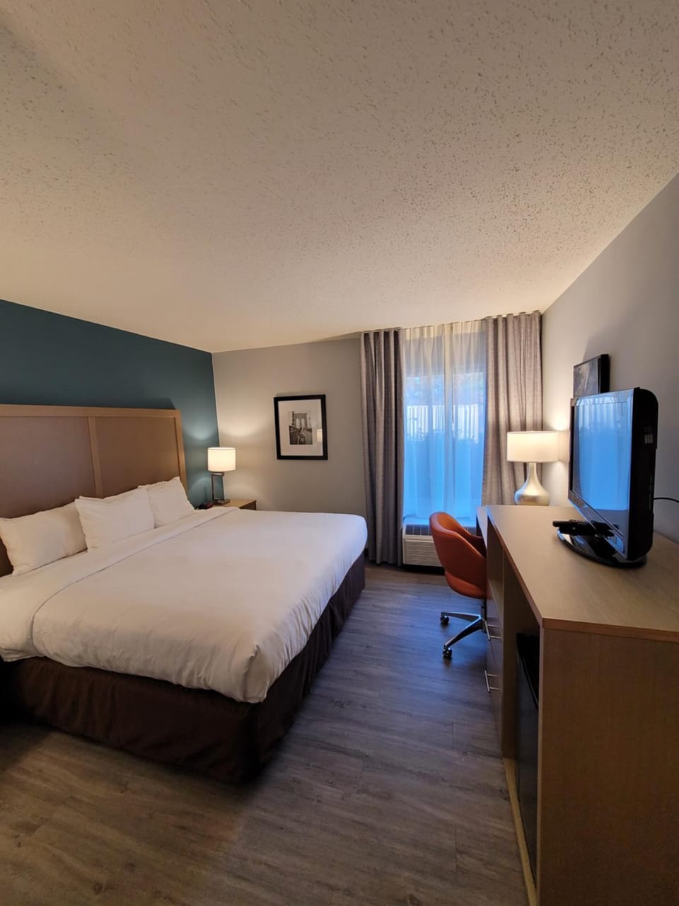 Bed, Bedroom, Guests