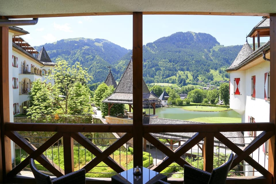 Natural landscape, Balcony/Terrace, Mountain view