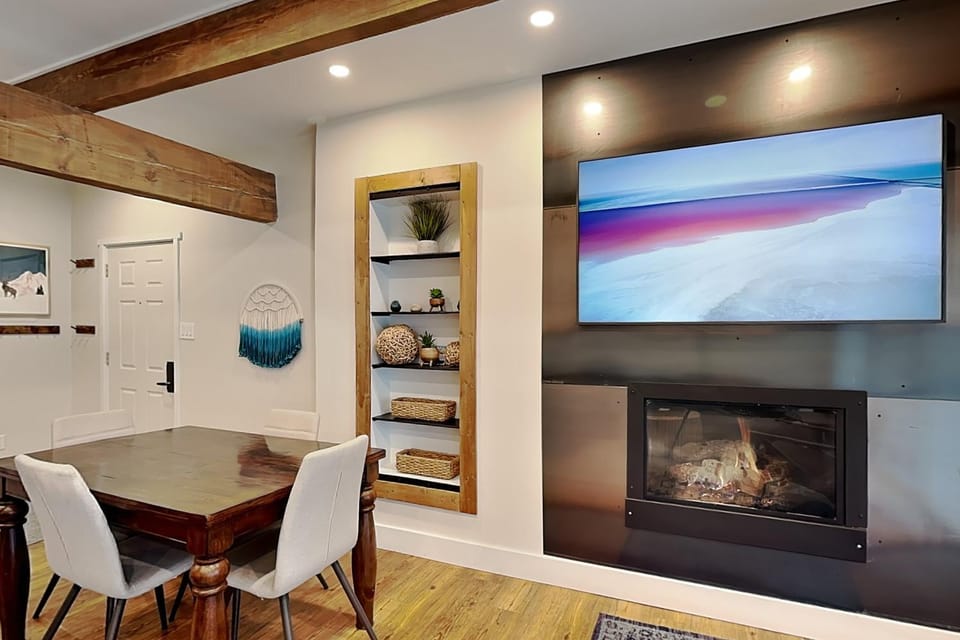 Timberline Condominiums Two Bedroom Deluxe Unit D1D Apartment hotel in Snowmass Village