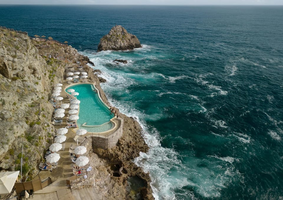Bird's eye view, Swimming pool