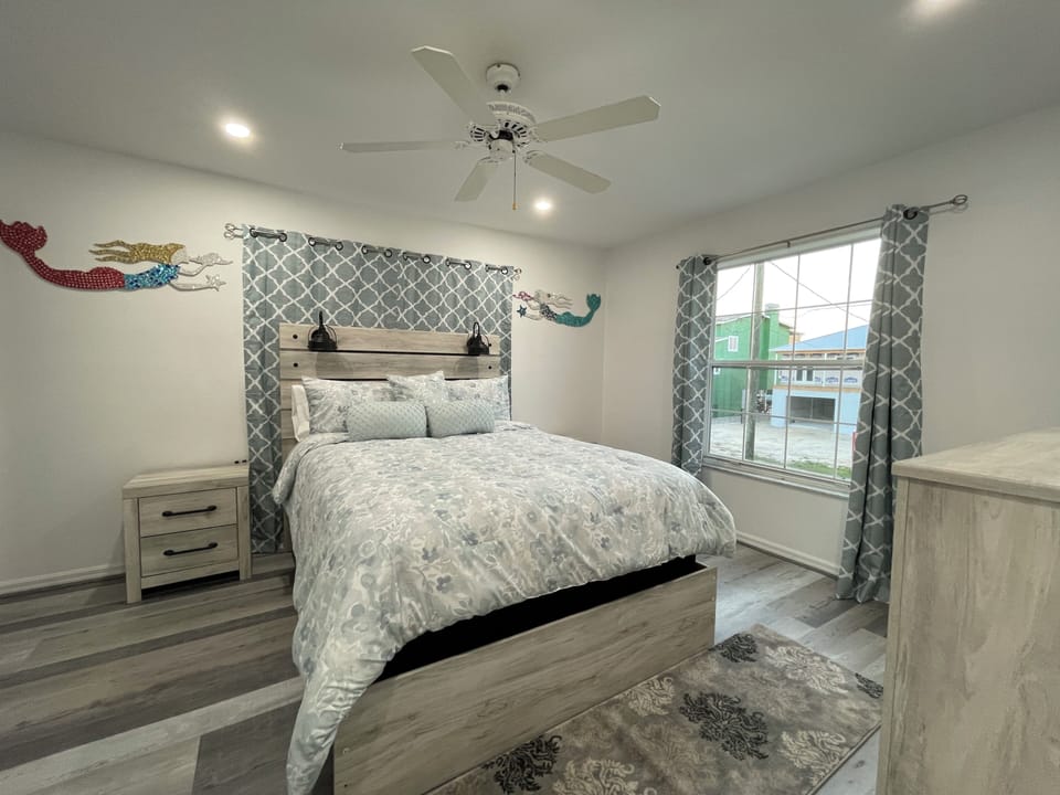 Waterfront Kid Friendly Paradise - Fc554d 