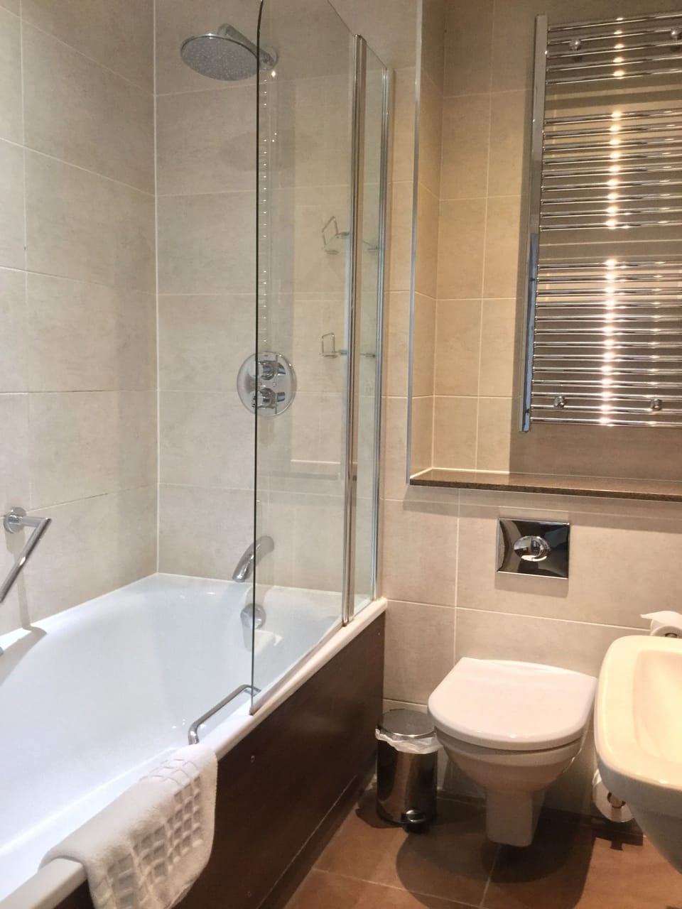 The Boleyn Hotel Hotel in Staines-upon-Thames, Wielka Brytania