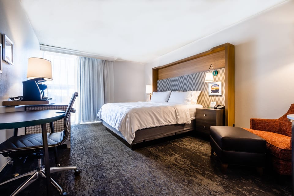 In-room safe, desk, laptop workspace, iron/ironing board