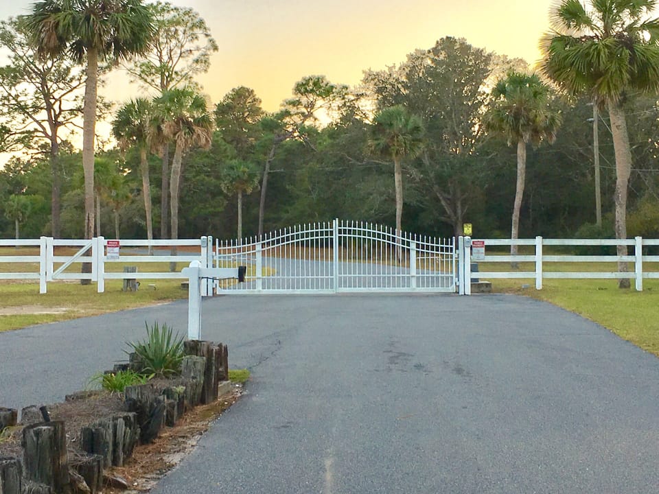 Gated entrance for privacy