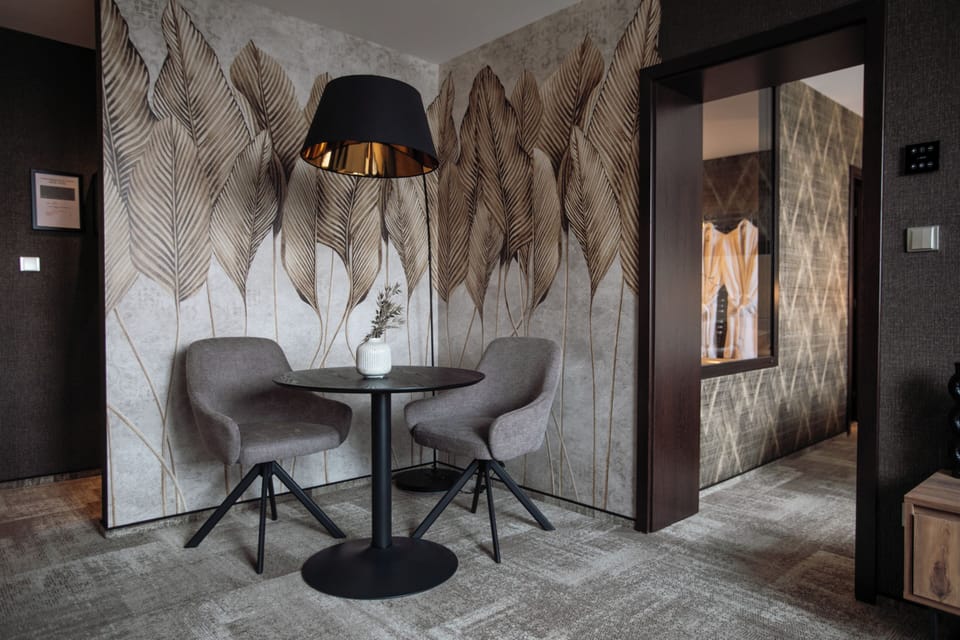 Luxury Suite | Living area