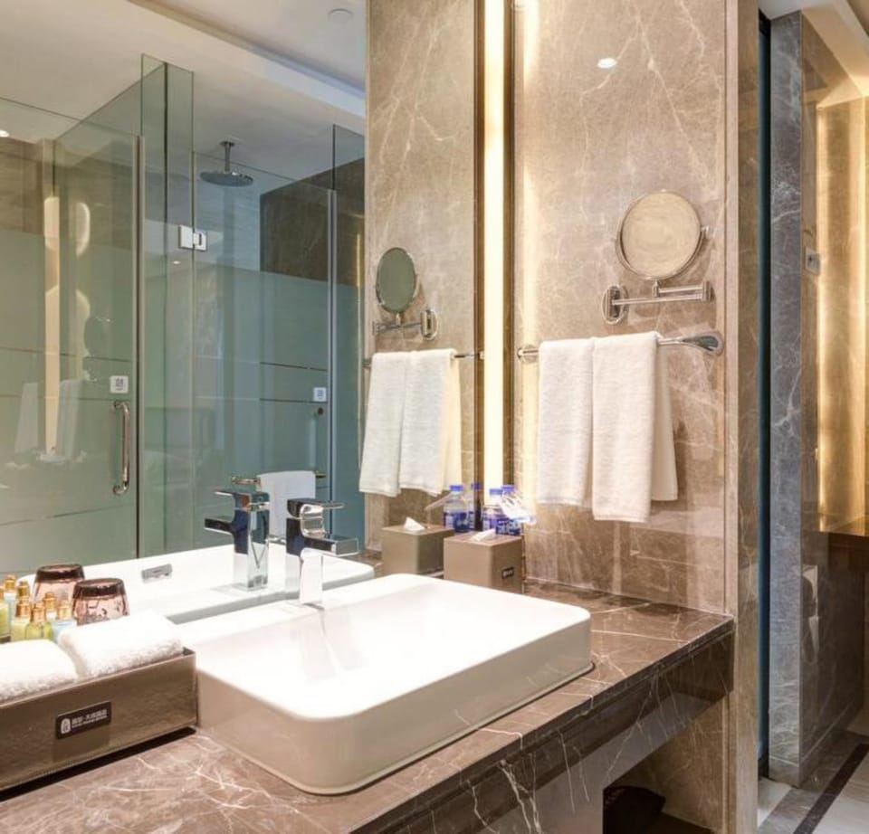 Li Cai Tian Qi Hotel Xianyang Hotel in Xi'an, Shaanxi, Chiny