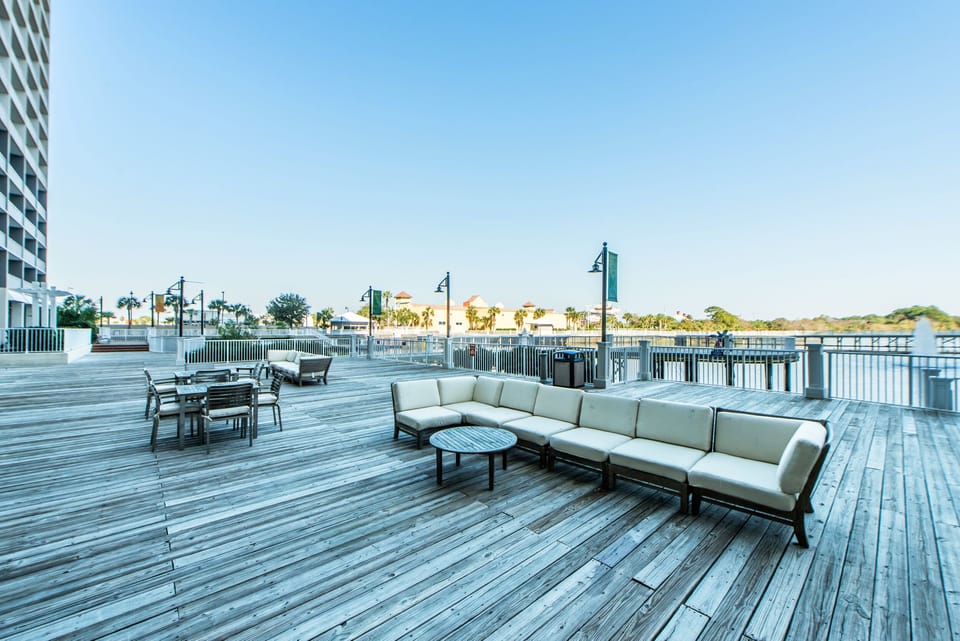 Huge deck w dining and seating