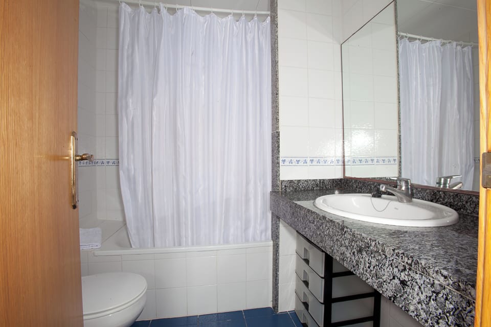 SUNWAY TARA Hôtel in 08870 Sitges, Barcelone, Espagne