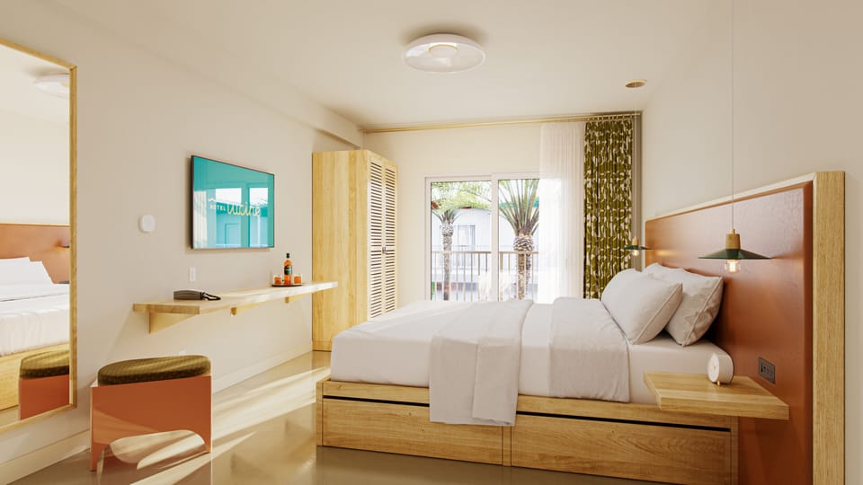 Balcony King | In-room safe, WiFi (free), bed sheets