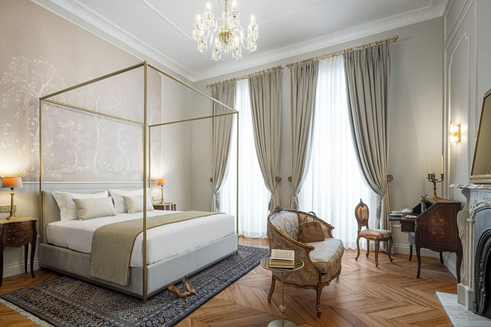 Palace Room Premium | 1 bedroom, down comforters, soundproofing, WiFi (free)