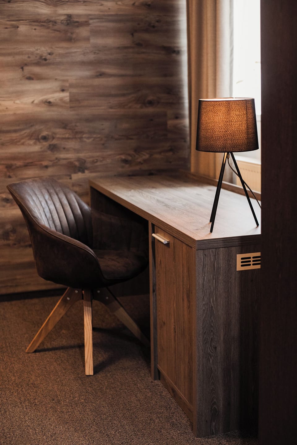 Business Single Room | Room amenity
