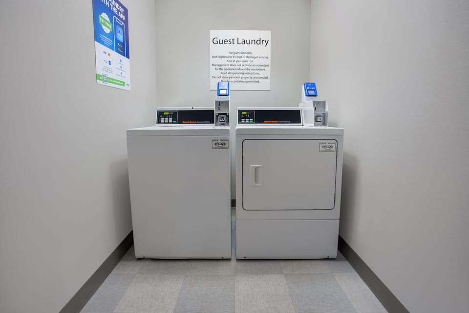 Holiday Inn Express Hotel & Suites Clinton by IHG Hotel in Iowa, Stany Zjednoczone